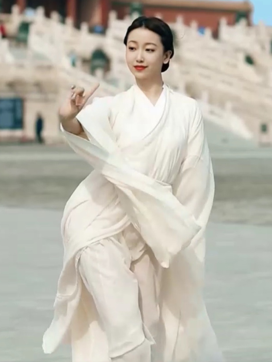 郝宇.jpg