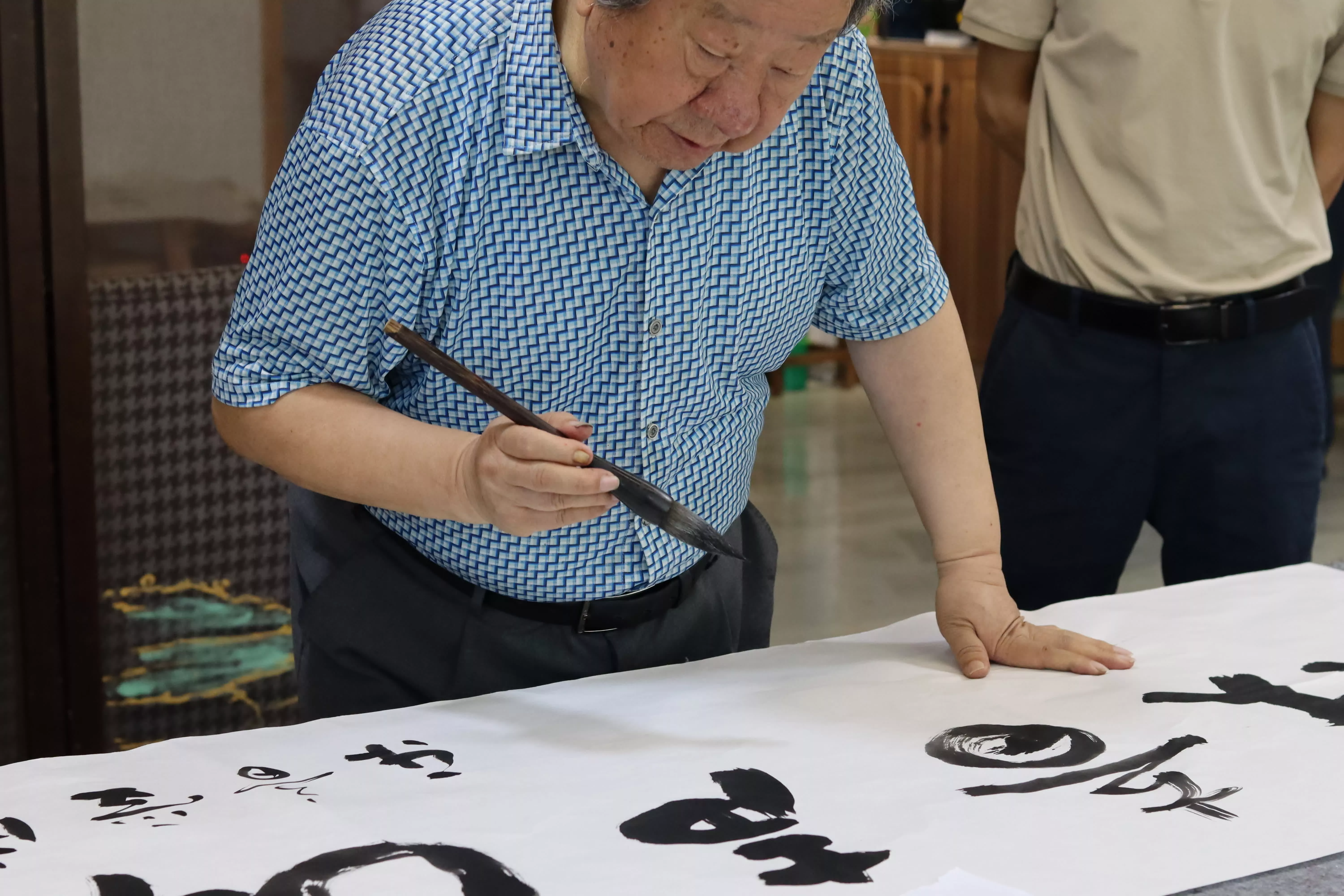 著名书画家——潘建业先生题写墨宝